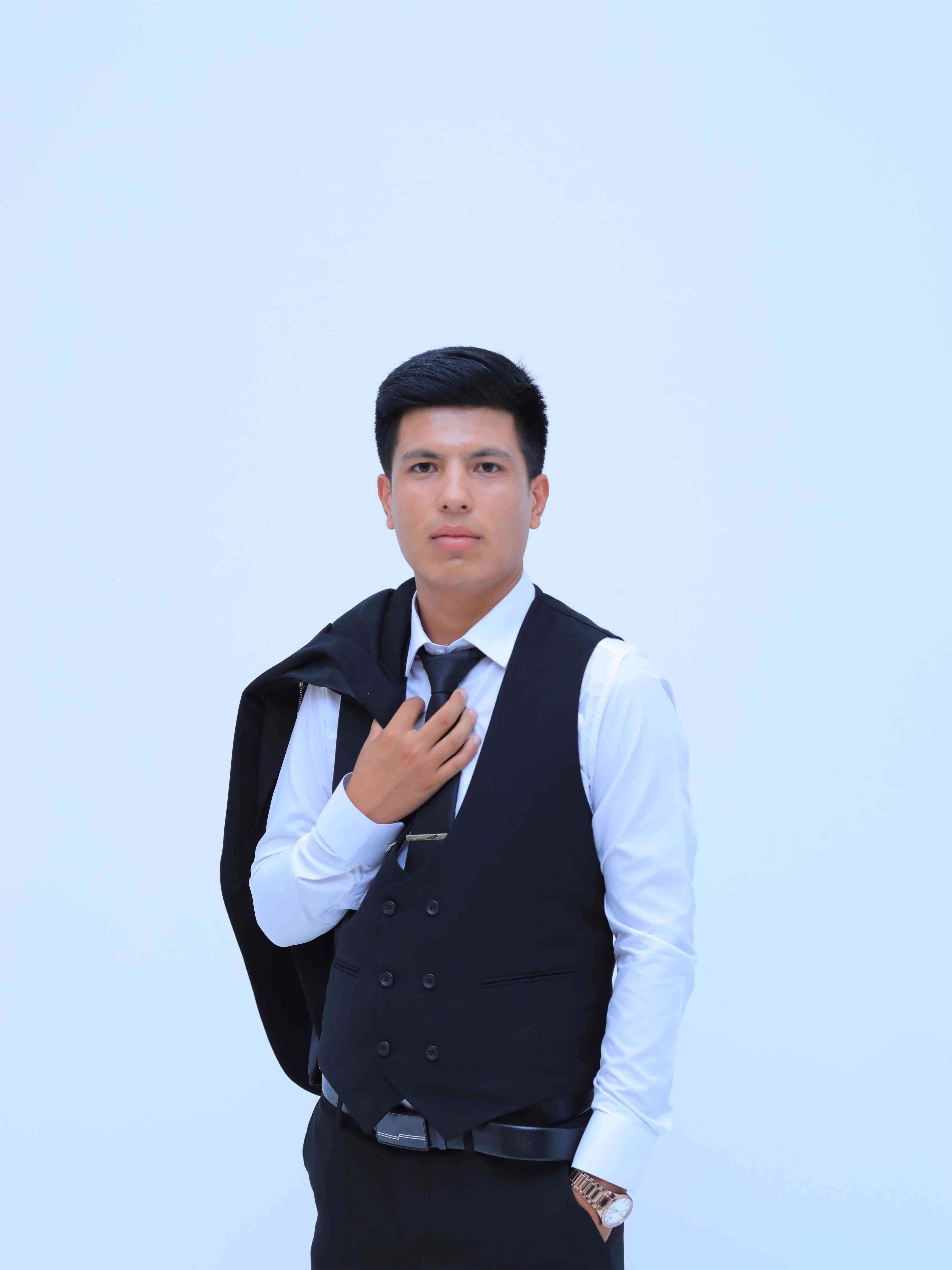 Abror Omonov